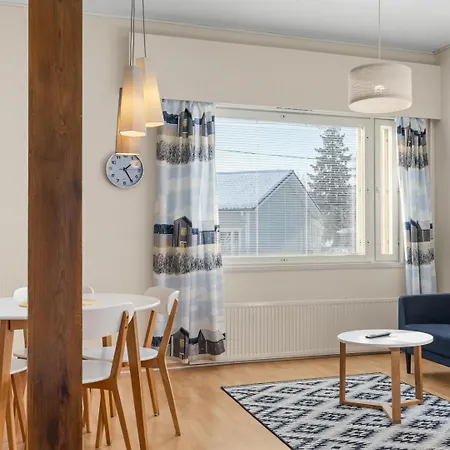 Jaeaeskaen Loma, Ratatie 3, Asunto 2 * Kauhava